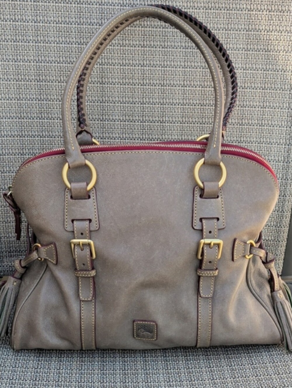 Dooney & Bourke Greige Florentine Leather Bristol Satchel (J8217058) EUC